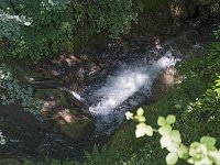 La vallée est très profonde et le ruisseau très souvent inaccessible