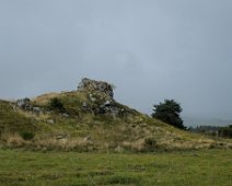 Coulée de lave figée à sa sortie au pied du volcan