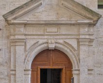 Porte au 2 rue Alfred Sabatier