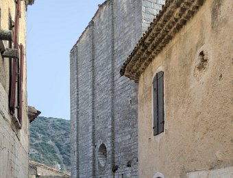 Venelle bordant l'abbaye