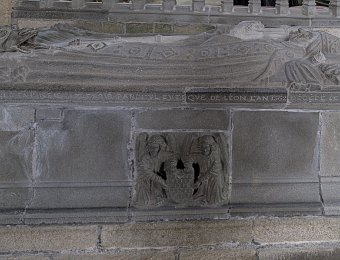 Tombeau de Roland de Neufville (décédé en 1613)