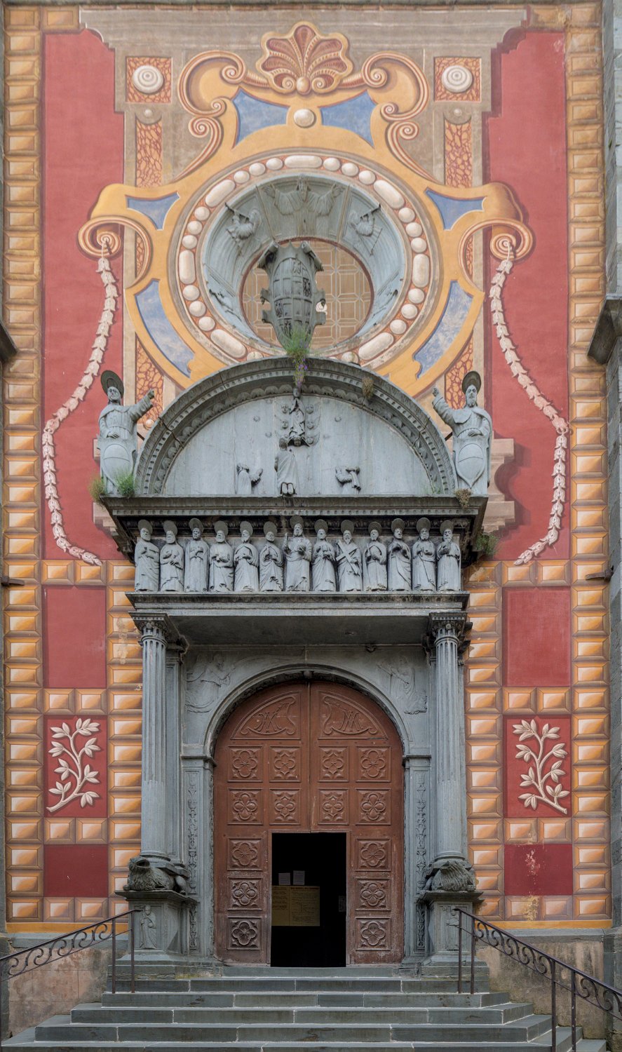 Collégiale Notre Dame de l'Assomption - Portail d'entrée