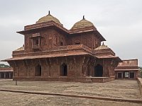 Palais de Birbal  L'intérieur de cette résidence est très finement décoré