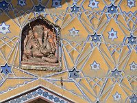 Représentation de Ganesh au-dessus de la porte Naqqar Darwaza
