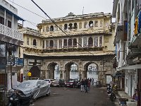 Portes donnant sur le lac