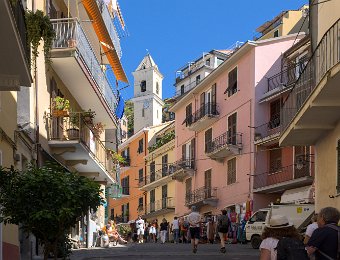 Haut de la rue principale  Rue principale