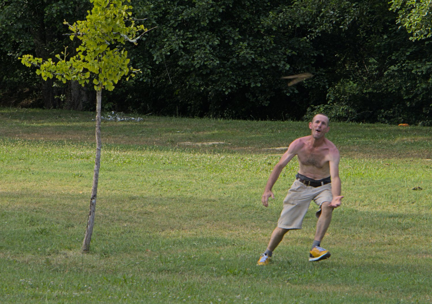 Initiation au jet du boomerang- Le plus dur est de le rattraper avant qu'il touche le sol !