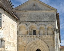 Façade de l'église abbatiale