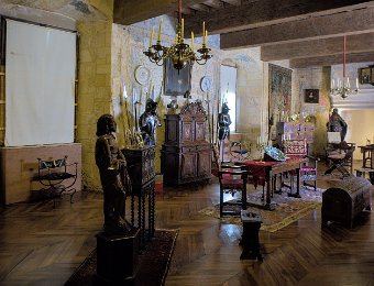Grande salle - mobilier Renaissance