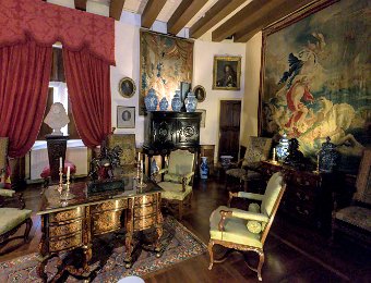 Antichambre - mobilier des XVIIè et XVIIIè siècle