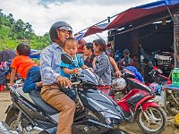 On vient au marché en famille