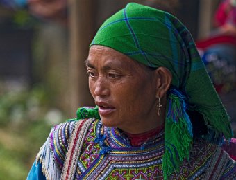  Femme Hmong